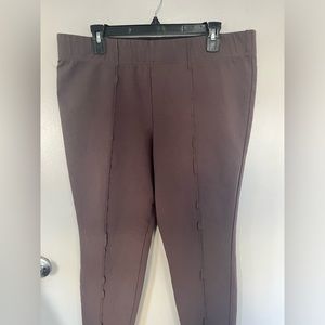 🎄 Buy 1, Get 🎄 Ava & Viv stretchy work pants